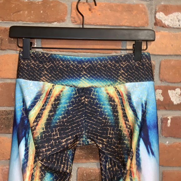The OM Collection Colorful Snakeskin Leggings Size XS - Picture 5 of 6